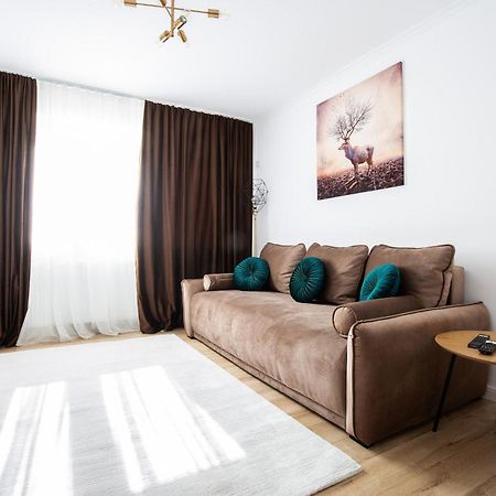 Apartament Victoria ซาตูมาเร ภายนอก รูปภาพ