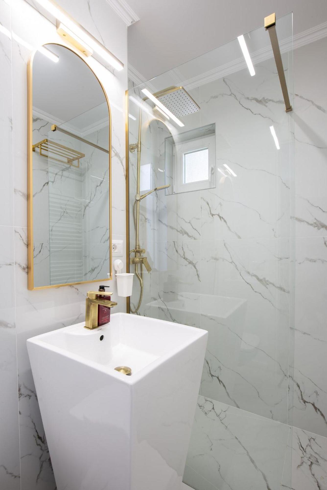 Apartament Victoria ซาตูมาเร ภายนอก รูปภาพ