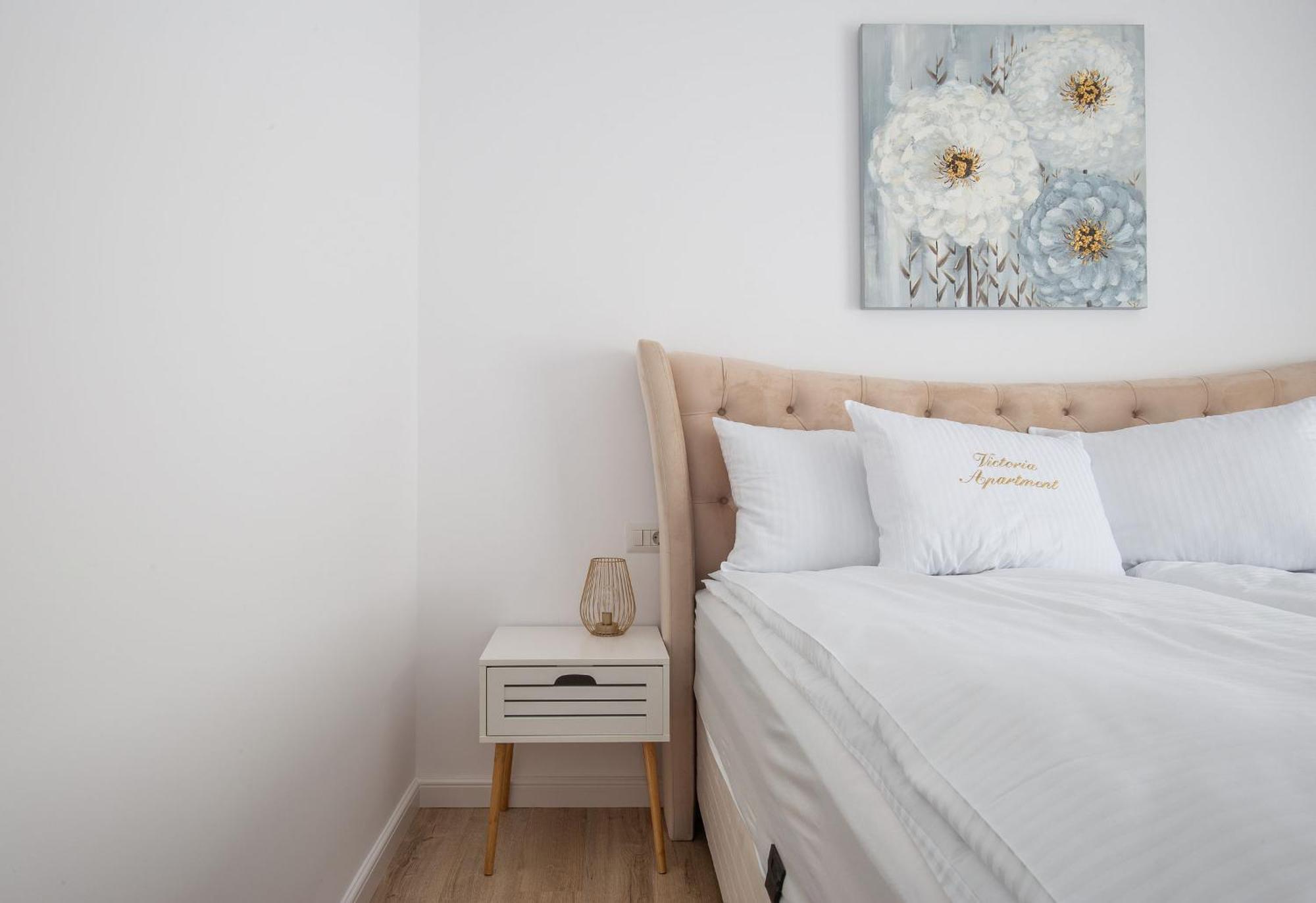 Apartament Victoria ซาตูมาเร ภายนอก รูปภาพ